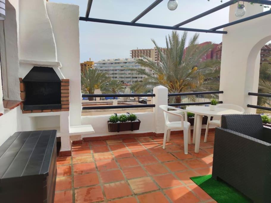 Apartamento Maika Benalsun Pueblo Evita เบนัลมาเดนา ภายนอก รูปภาพ