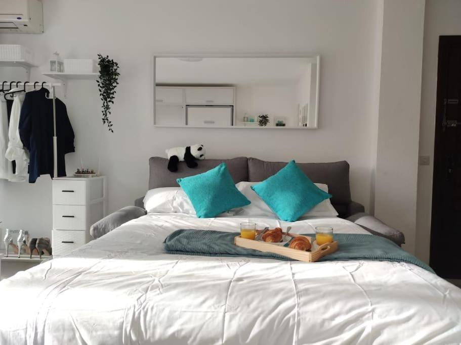 Apartamento Maika Benalsun Pueblo Evita เบนัลมาเดนา ภายนอก รูปภาพ