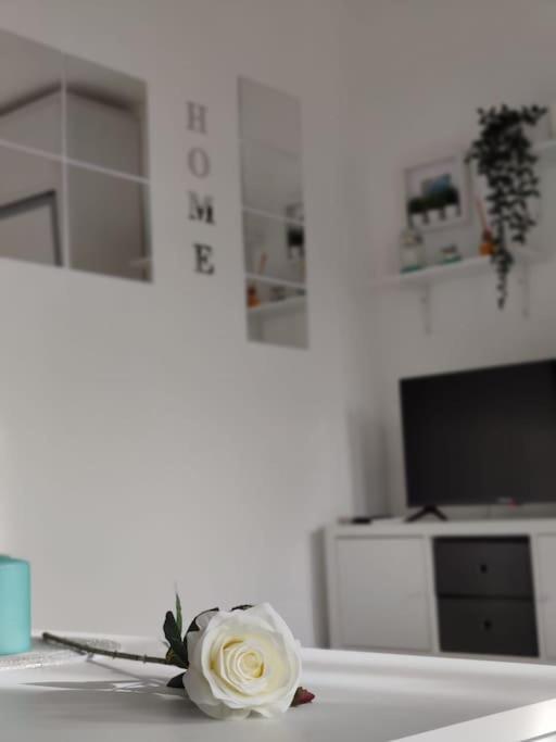 Apartamento Maika Benalsun Pueblo Evita เบนัลมาเดนา ภายนอก รูปภาพ