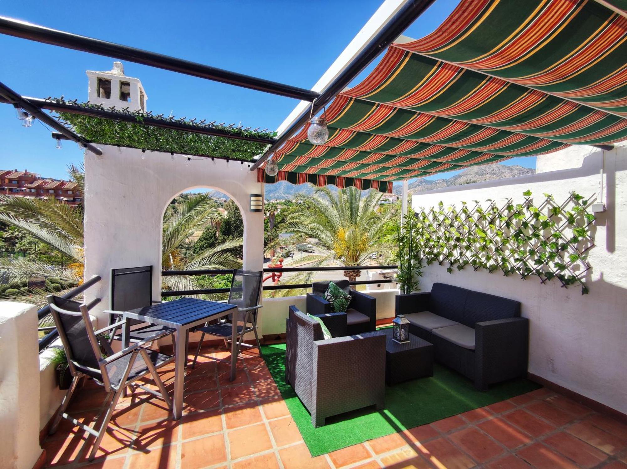 Apartamento Maika Benalsun Pueblo Evita เบนัลมาเดนา ภายนอก รูปภาพ